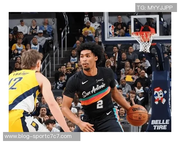 文班亚马挑战浓眉实力费城新星小艾崭露头角杨瀚森首战表现引关注