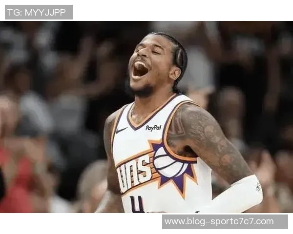 狄龙盛赞杰伦格林为冲击力得分手其他队员随时准备支援 狄龙盛赞杰伦格林为冲击力得分手其他队员随时准备支援