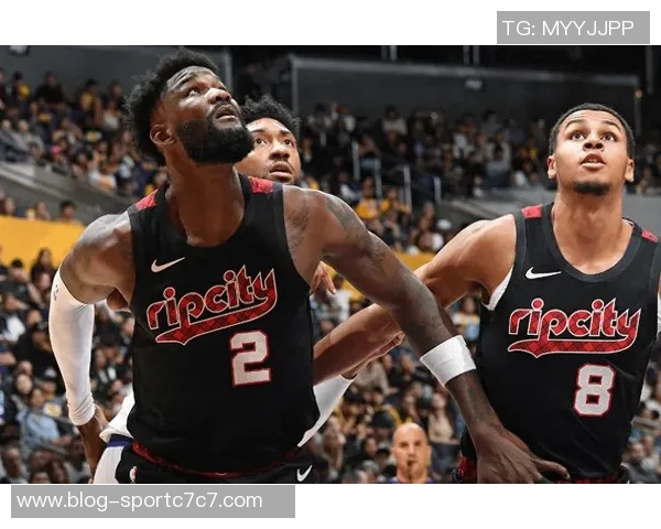 詹姆斯末节再显神威10分助球队逆转自26年以来末节得分仅次于马克西 詹姆斯末节再显神威10分助球队逆转自26年以来末节得分仅次于马克西