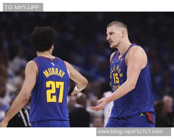 约基奇与文班的宇宙对决期待明年三月展现篮球的独特魅力与精彩瞬间 约基奇与文班的宇宙对决期待明年三月展现篮球的独特魅力与精彩瞬间